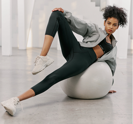 LIT ATTITUDE: ONE OUTFIT A THOUSAND ADVENTURES