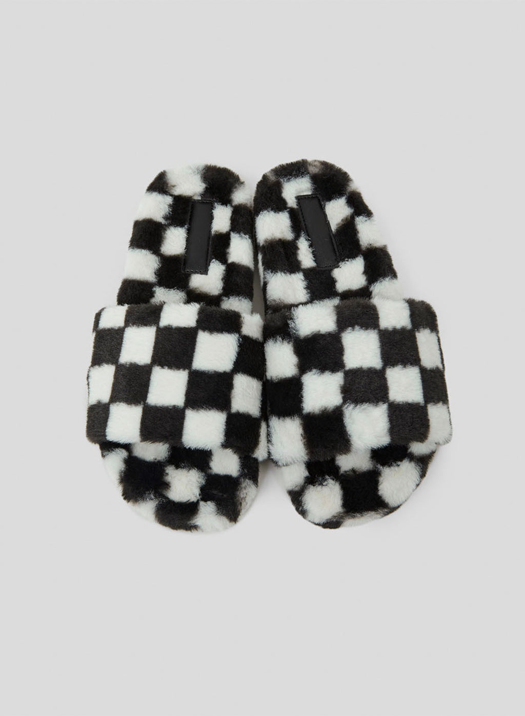 Classic Checkerboard Pattern Slippers
