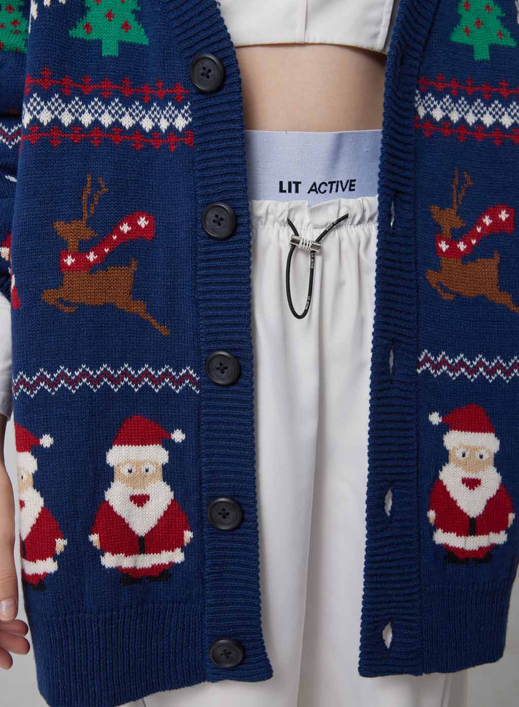 Christmas V-neck Buttoned Sweater