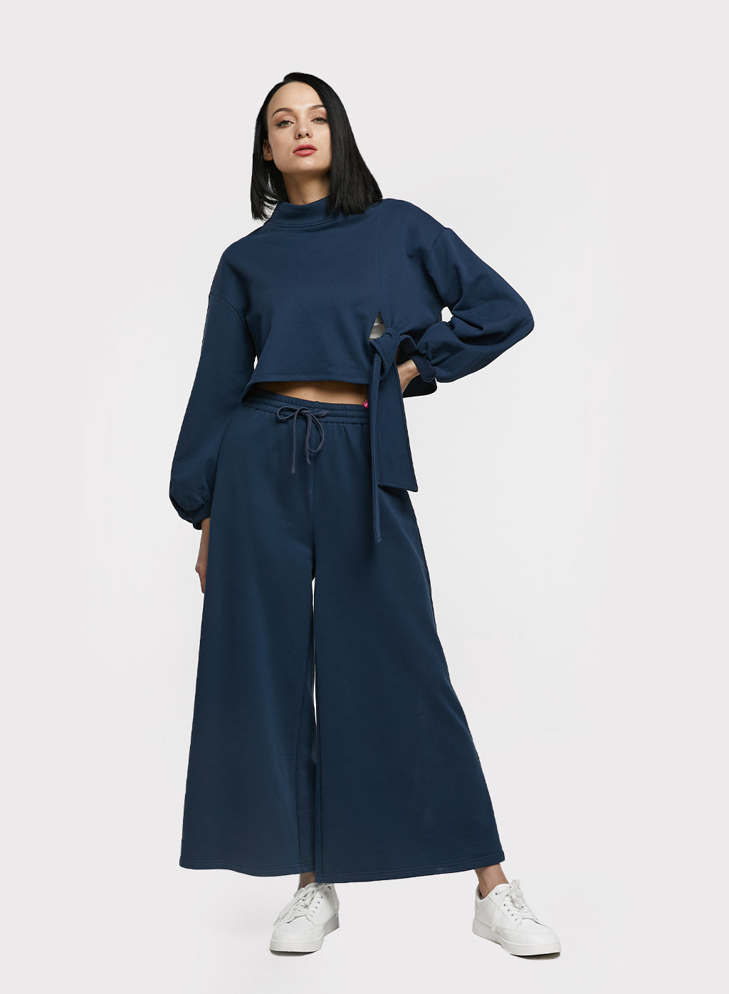 Concept Soft Wide-leg Pants